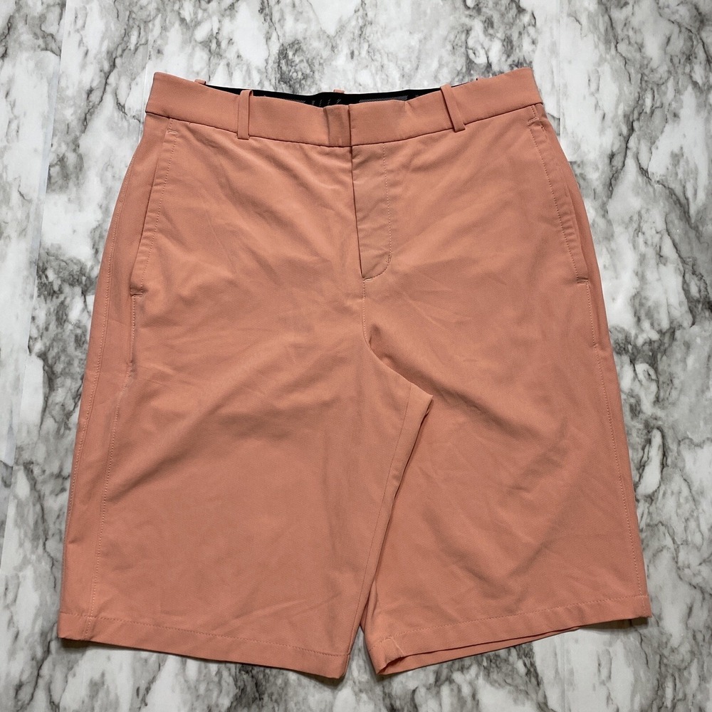 Nike Standar Fit Dri-Fit Mens Shorts Size 30 Coral Flat Front AJ5495-606 EUC